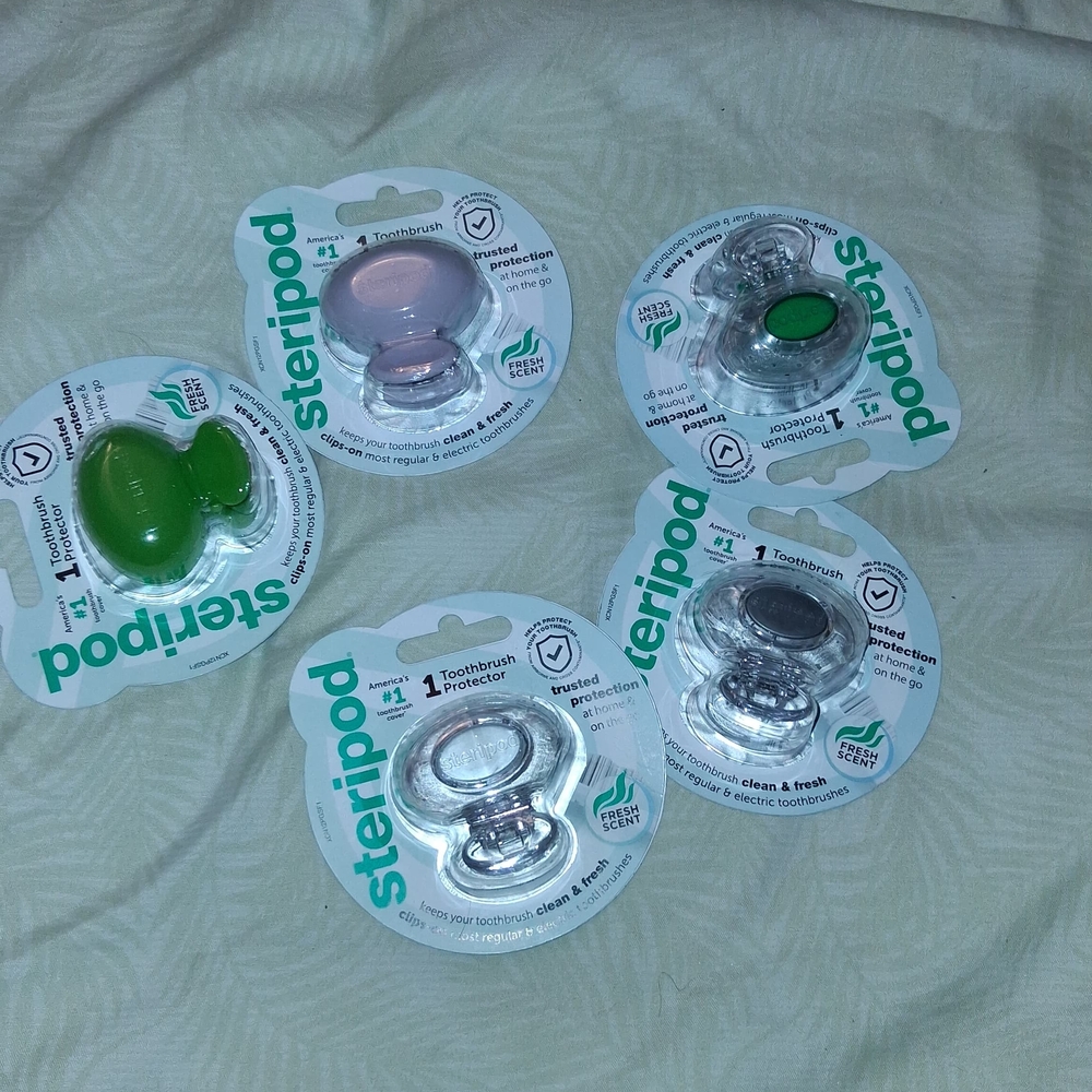 Toothbrush Protector Set - Green, Pink, Silver